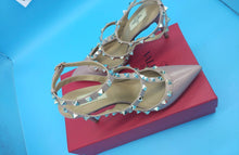 Load image into Gallery viewer, Rockstud 10cm Heels