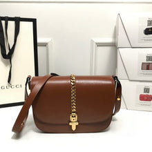 Load image into Gallery viewer, Sylvie Small Shoulder Bag