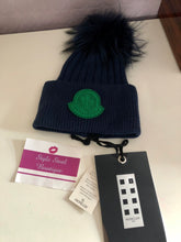 Load image into Gallery viewer, Fur Pom Hat