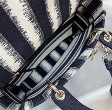 Load image into Gallery viewer, Lady D Stripes