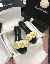 Load image into Gallery viewer, Camellia Sandals