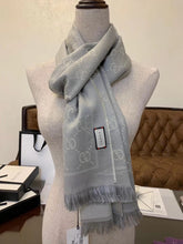 Load image into Gallery viewer, GG Shawl