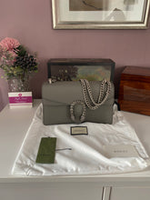 Load image into Gallery viewer, Dionysus Grained Leather