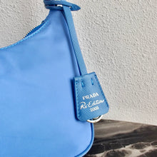 Load image into Gallery viewer, Re-Edition Shoulder Bag