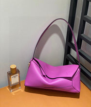 Load image into Gallery viewer, Puzzle Hobo