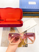 Load image into Gallery viewer, Logo Chain Sunglasses