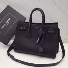 Load image into Gallery viewer, Sac De Jour Grained Leather