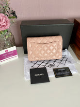 Load image into Gallery viewer, Lambskin Woc