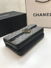 Load image into Gallery viewer, Flap Bag