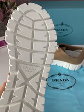 Load image into Gallery viewer, Gabardine Sneakers