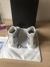 Load image into Gallery viewer, B23 Oblique High Tops