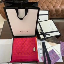 Load image into Gallery viewer, GG Shawl