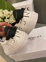 Load image into Gallery viewer, Reverse Sneaker