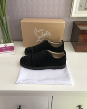 Load image into Gallery viewer, Louis Spikes Womens