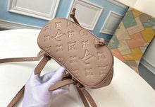 Load image into Gallery viewer, Montsouris Backpack