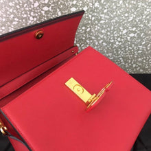 Load image into Gallery viewer, V Sling Handbag