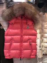 Load image into Gallery viewer, Fur Gilet
