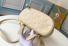 Load image into Gallery viewer, Montsouris Backpack