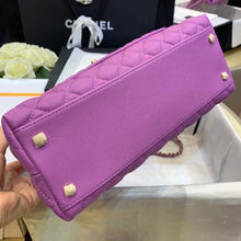 Load image into Gallery viewer, Top Handle Flap Bag