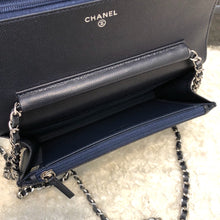 Load image into Gallery viewer, Chevron Caviar Woc