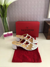 Load image into Gallery viewer, Rockstud Mules 6.5cm