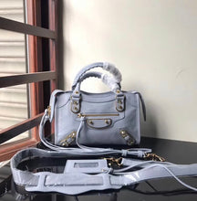 Load image into Gallery viewer, City Bag Grained