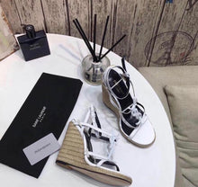 Load image into Gallery viewer, Cassandra Wedges