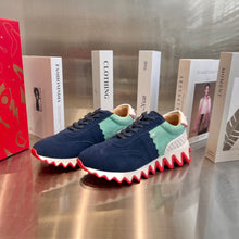 Load image into Gallery viewer, Loubishark