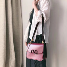 Load image into Gallery viewer, V Sling Shoulder Bag