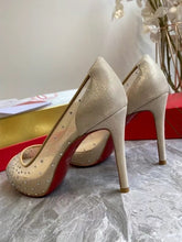 Load image into Gallery viewer, Very Strass