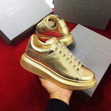 Load image into Gallery viewer, Oversized Sneaker Matte