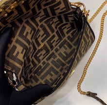 Load image into Gallery viewer, Baguette