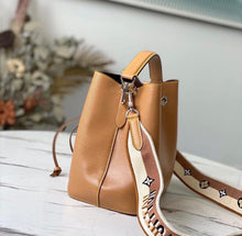 Load image into Gallery viewer, Neonoe BB