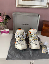 Load image into Gallery viewer, Track Sneaker Ladies