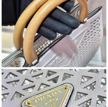 Load image into Gallery viewer, Cut Out Shopper