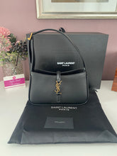 Load image into Gallery viewer, Hobo