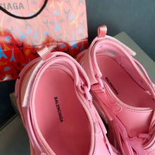 Load image into Gallery viewer, Track Sandals