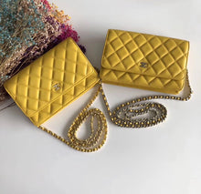 Load image into Gallery viewer, Lambskin Woc