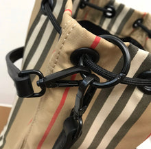 Load image into Gallery viewer, Bucket Bag