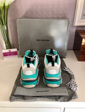 Load image into Gallery viewer, Triple S Ladies