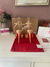 Load image into Gallery viewer, Loubi Queen