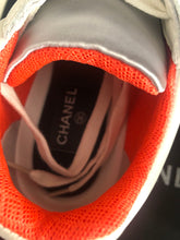 Load image into Gallery viewer, CC Black Sneaker