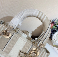 Load image into Gallery viewer, Lady D Stripes