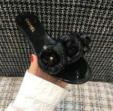 Load image into Gallery viewer, Camellia Sandals