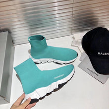 Load image into Gallery viewer, Speed Sneaker