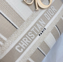 Load image into Gallery viewer, Lady D Stripes