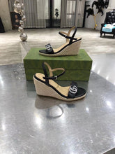 Load image into Gallery viewer, Leather Platform Espadrilles