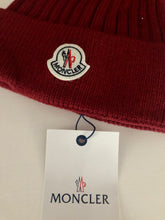 Load image into Gallery viewer, Fur Pom Hat