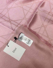 Load image into Gallery viewer, Silk Blend Shawl