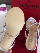 Load image into Gallery viewer, Rockstud Mules 6.5cm